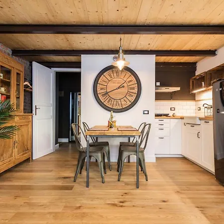 Menabrea Design Loft Master Guest Apartamento *